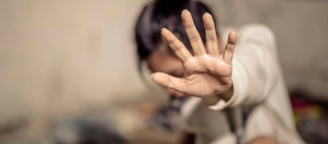 Φλώρινα: Ανήλικη κατήγγειλε ομαδικό βιασμό από δύο νεαρούς